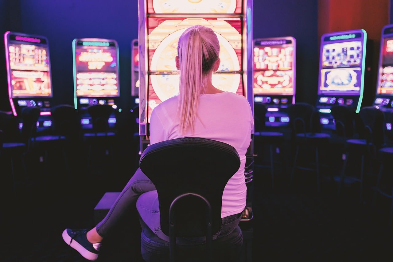 FFV87 Live Casino dealer interaktif meja roulette blackjack