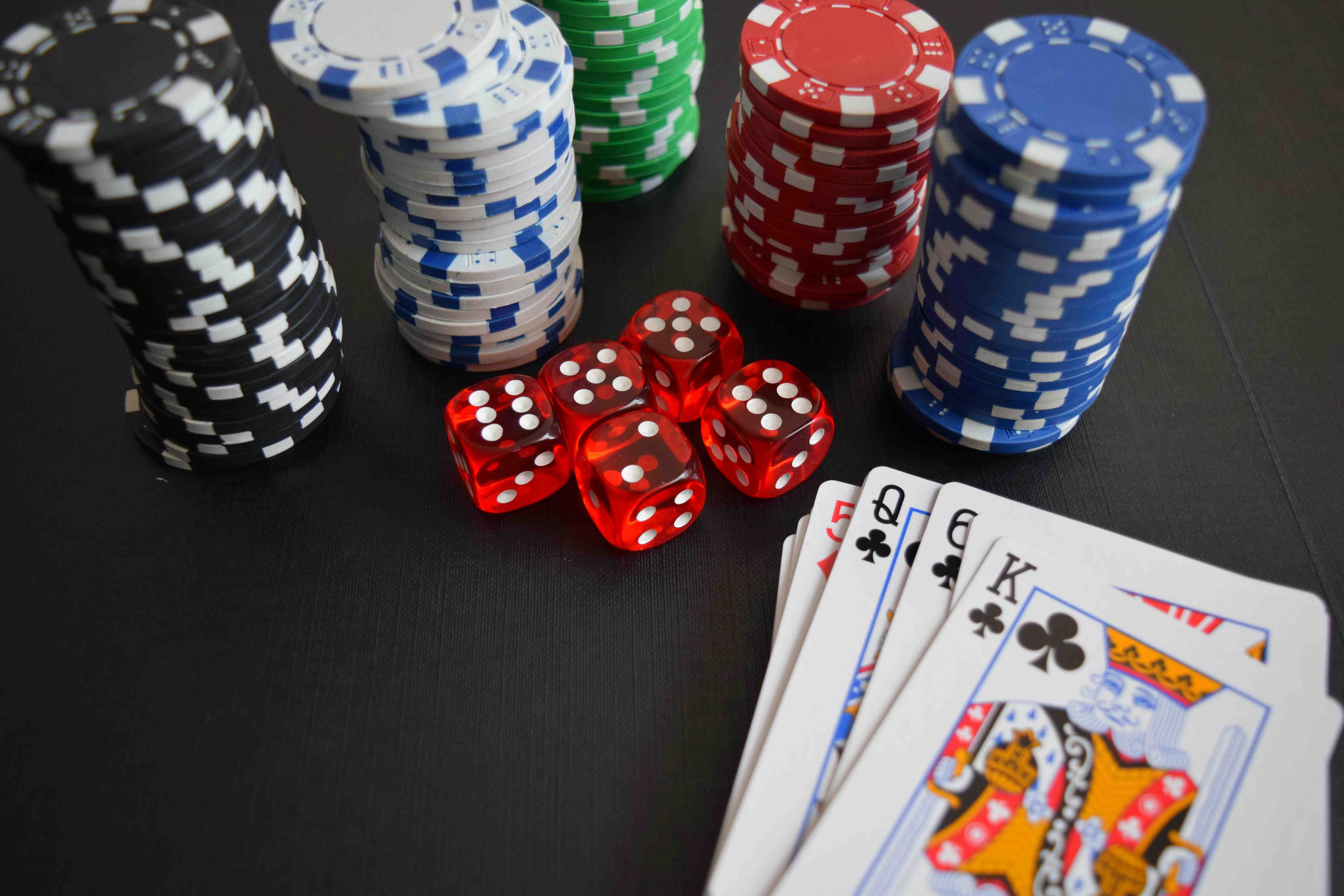FFV87 Promosi cashback mingguan untuk semua jenis permainan casino dan taruhan olahraga